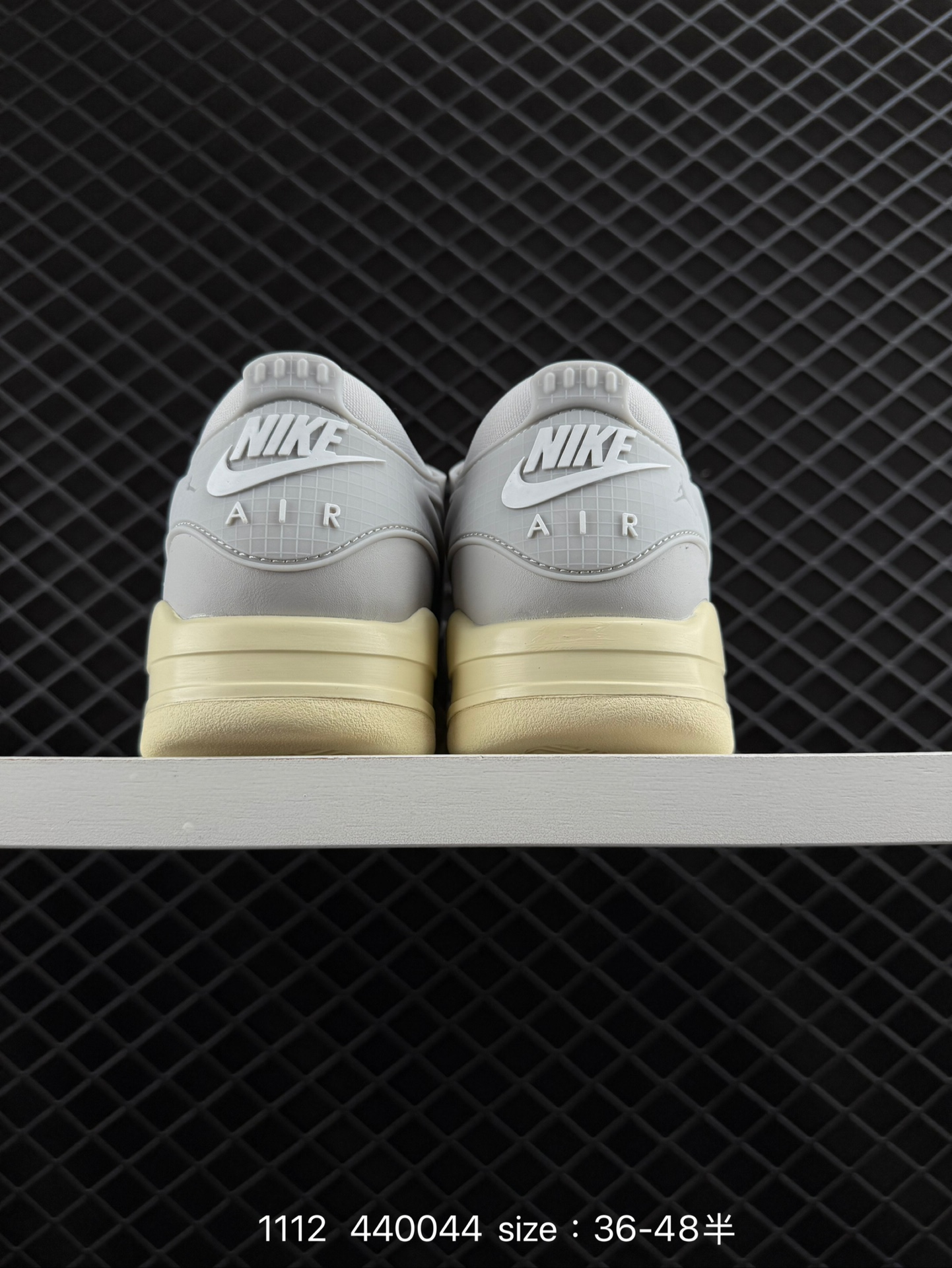 NK Wmns Air Jordan 4 Retro RM